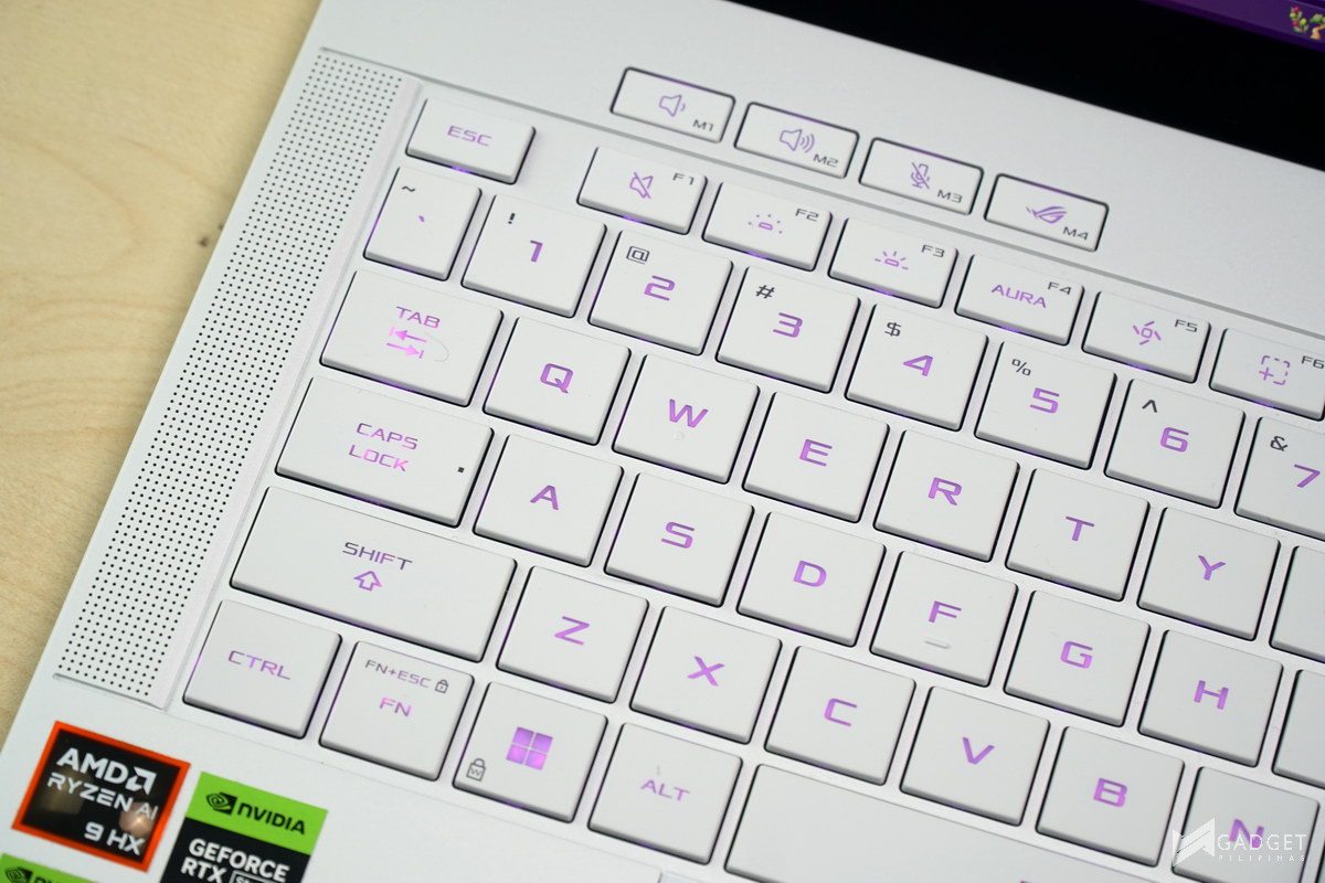 ASUS ROG Zephyrus G14 2025 Review 212