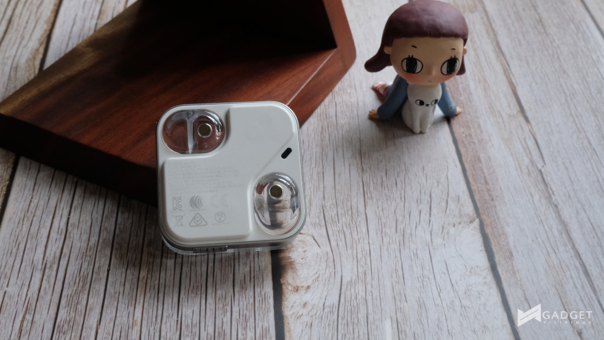 Nothing Ear (3) review Nothing X under case