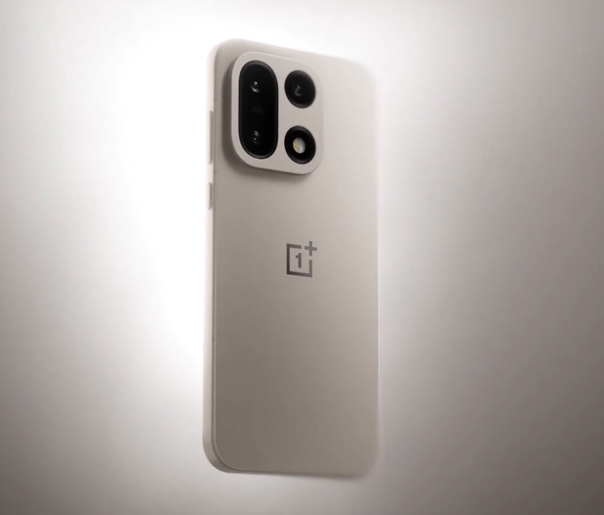 OnePlus 15 global launch 1