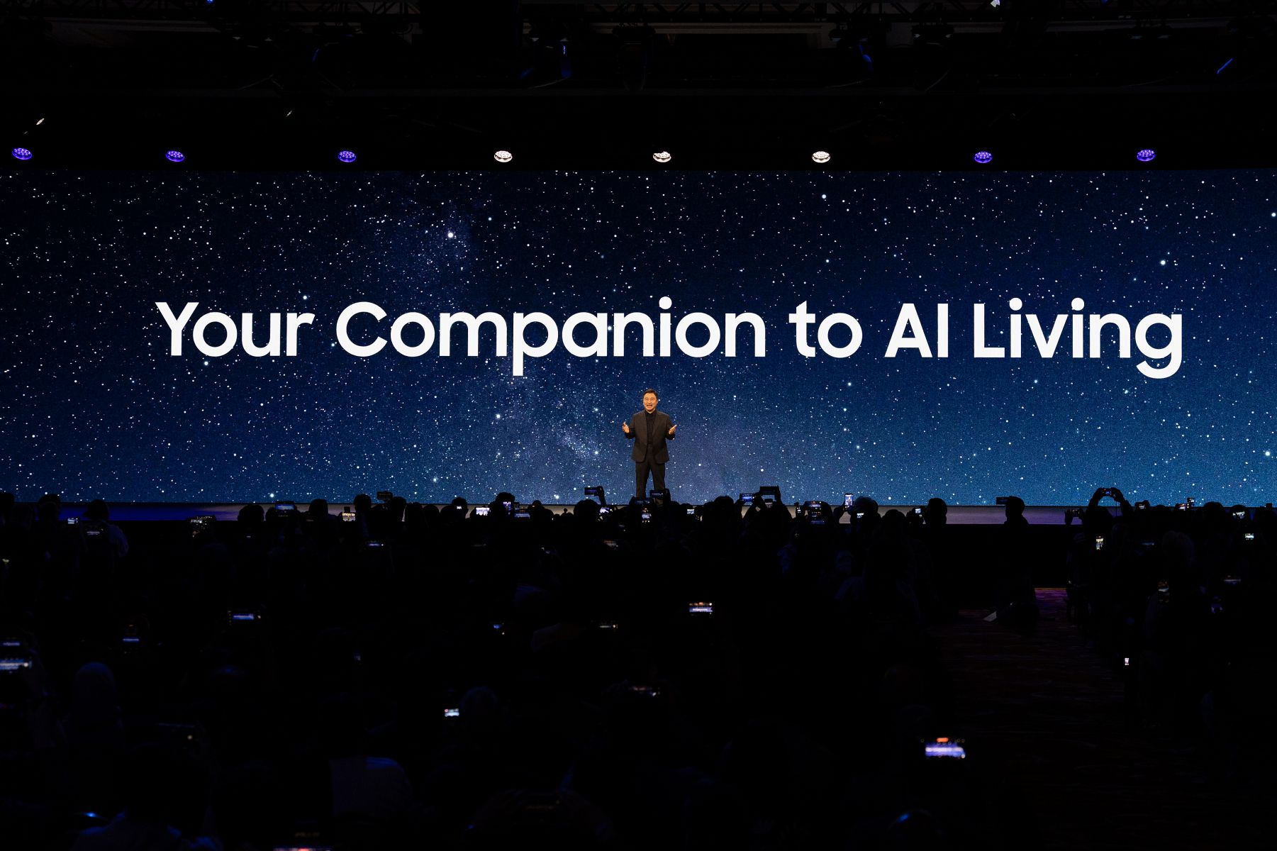 Samsung The First look 15