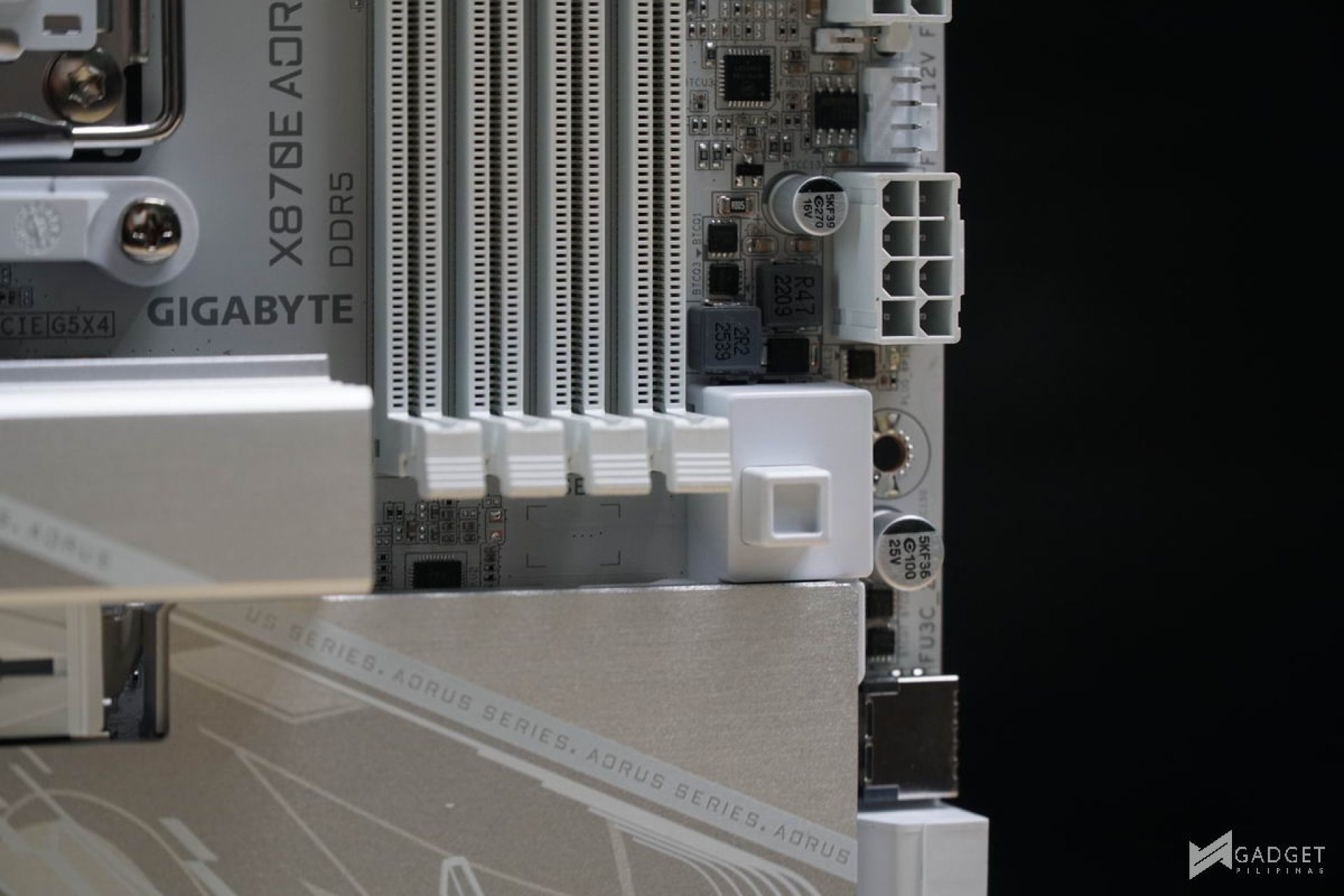 Gigabyte X870E Aorus Elite X3D ICE Review 088