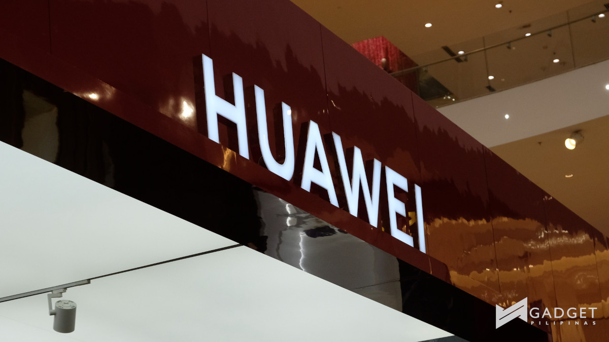 HUAWEI and OPPO square front sensor