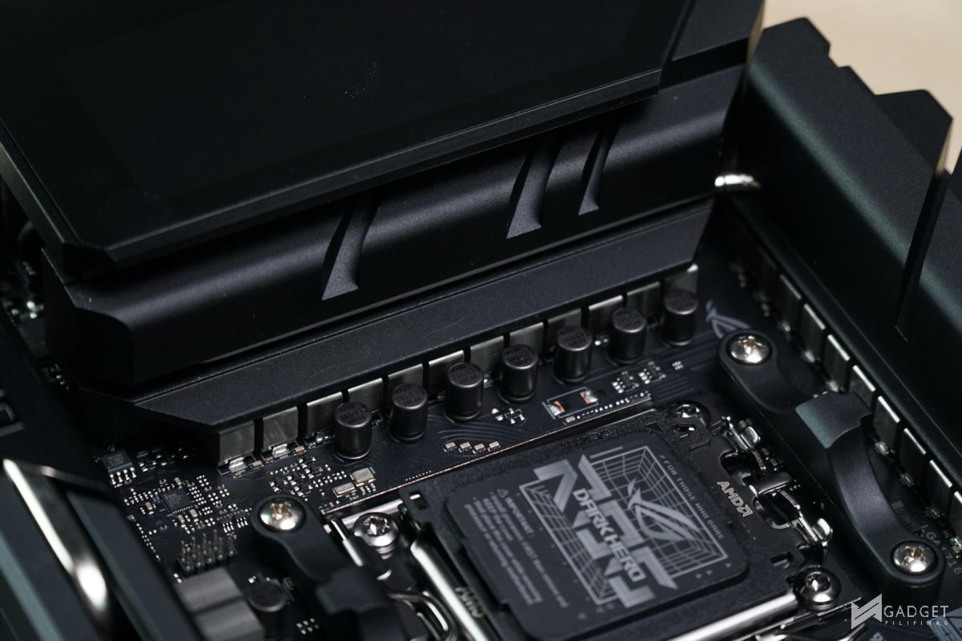 ASUS ROG Crosshair X870E Dark Hero Review 043