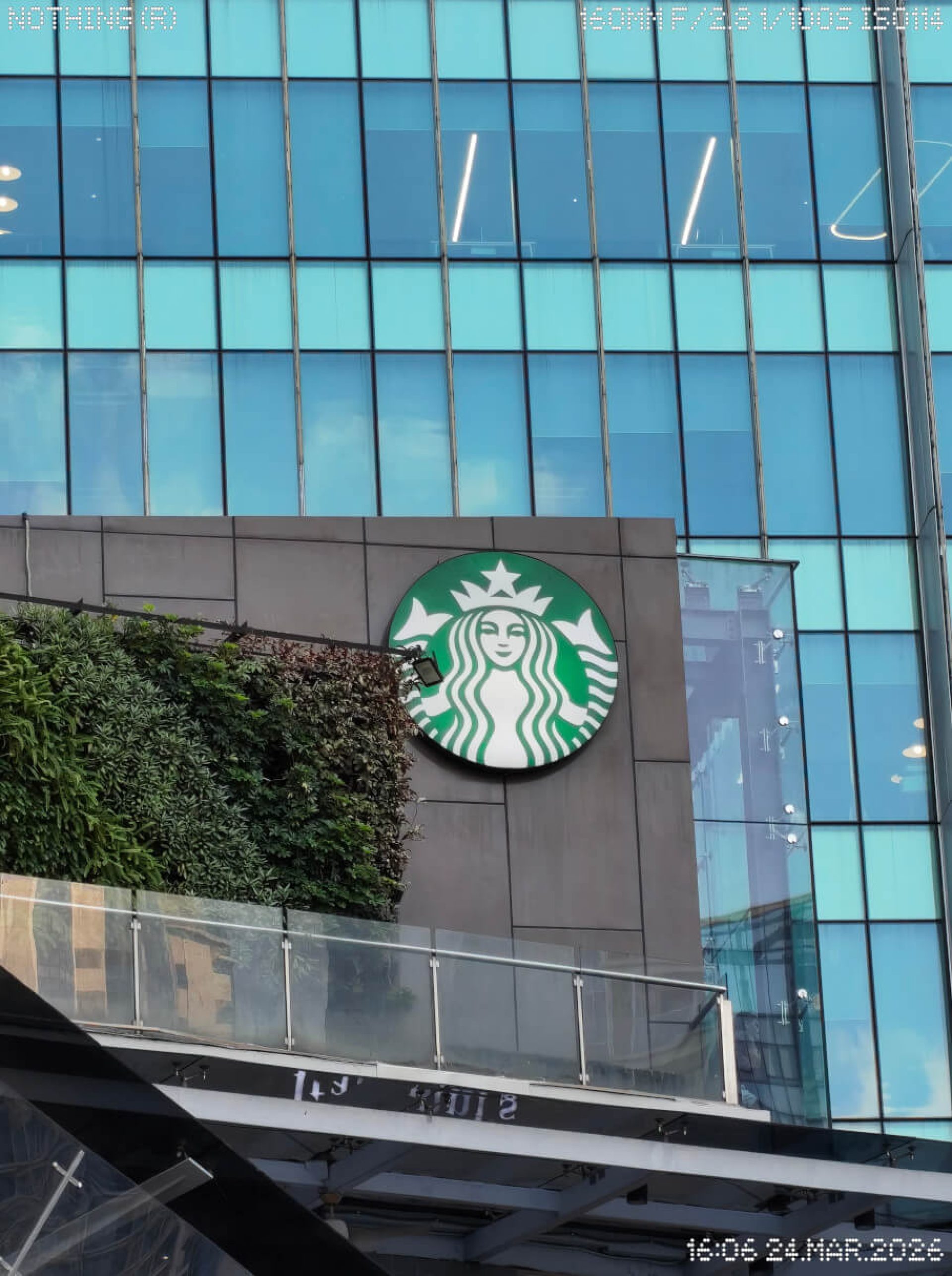 Nothing Phone (4a) Review 7x