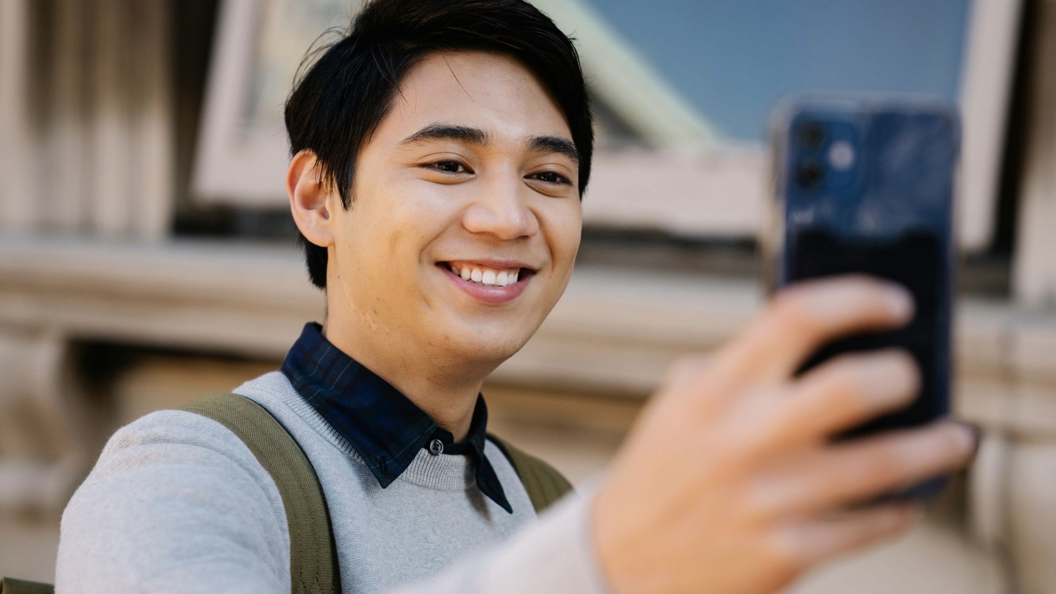 Smart Posts Strong Q4 Rebound