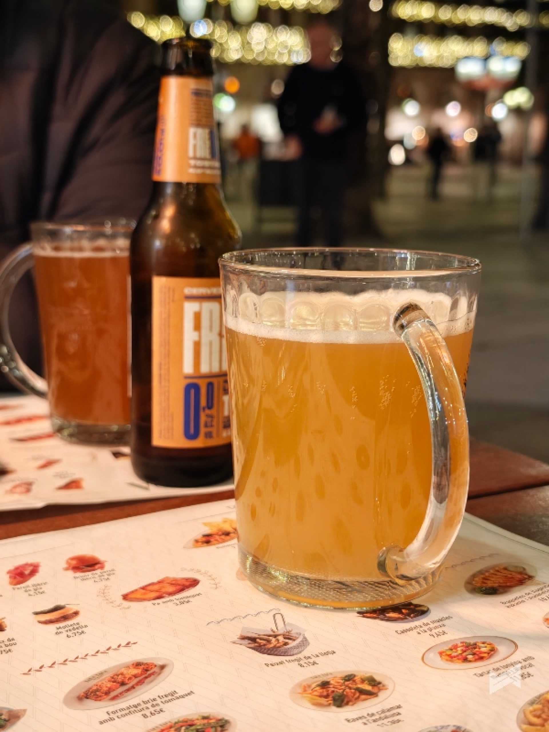 Xiaomi 17 Ultra Review Sample Photo Low Light 5