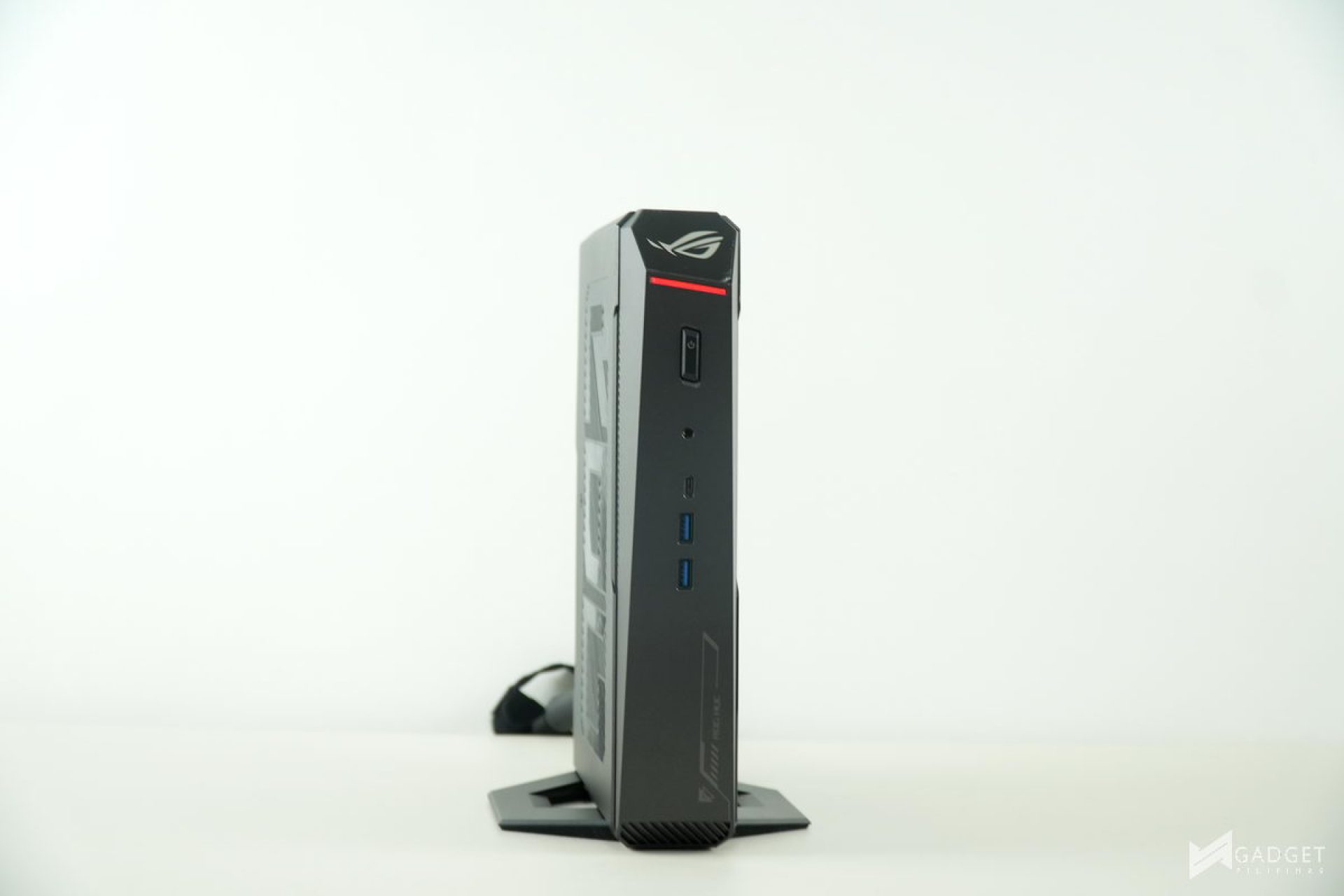 ASUS ROG NUC 2025 Review 030