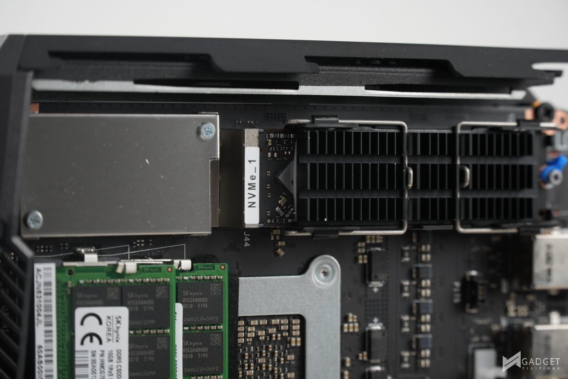 ASUS ROG NUC 2025 Review 072