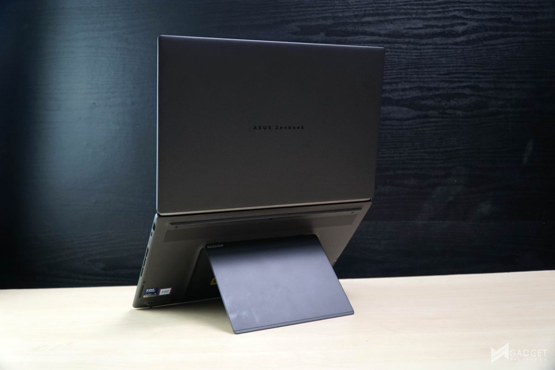 ASUS Zenbook DUO 2026 Initial Review 102