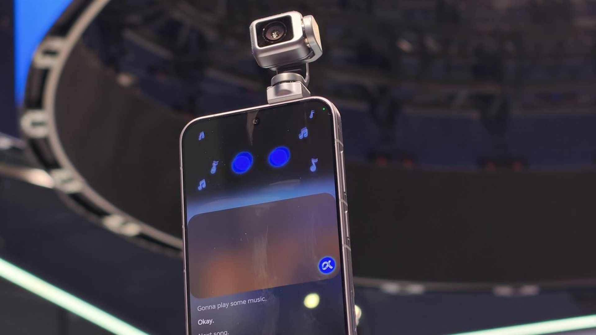 HONOR Robot Phone Tight Photos 5