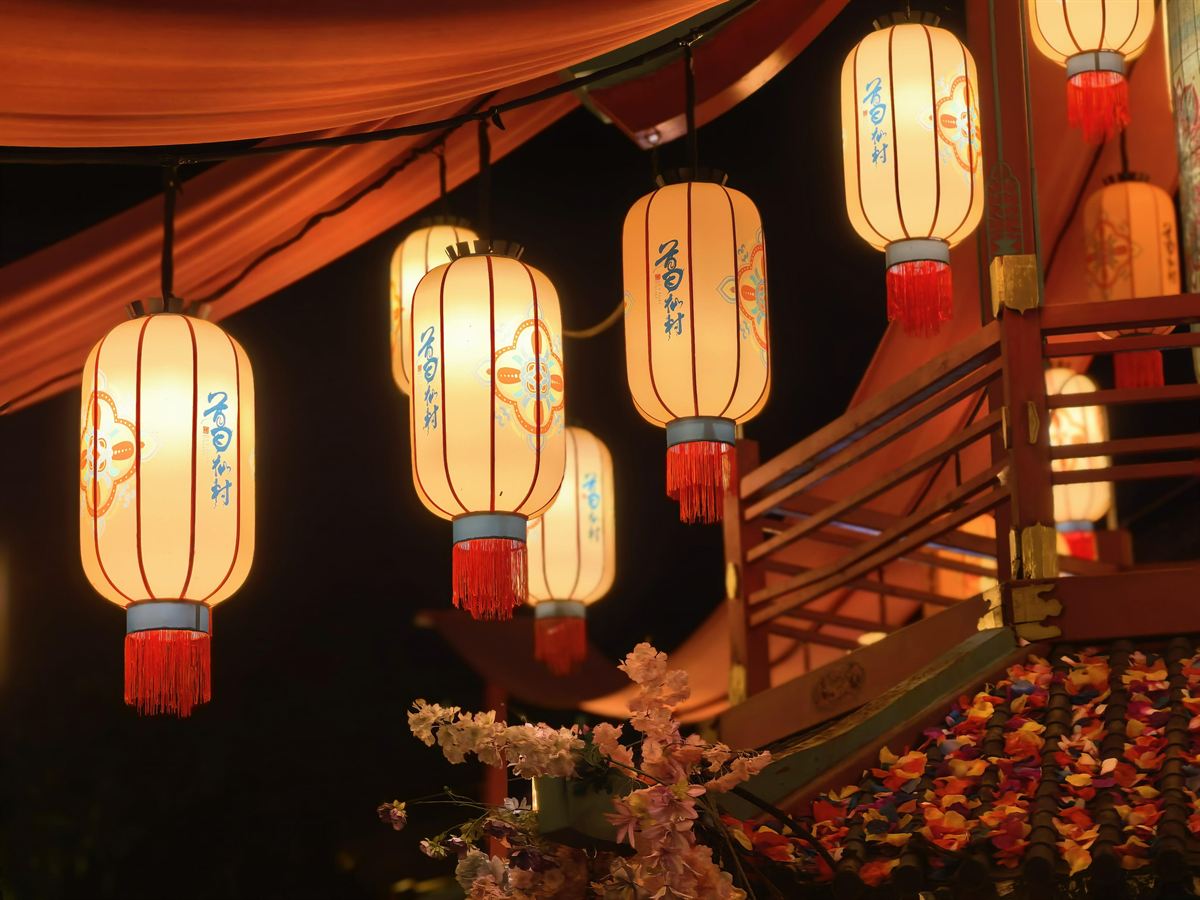 HUAWEI Mate 80 Pro HUAWEI Mate 80 Pro Telephoto 4x 01