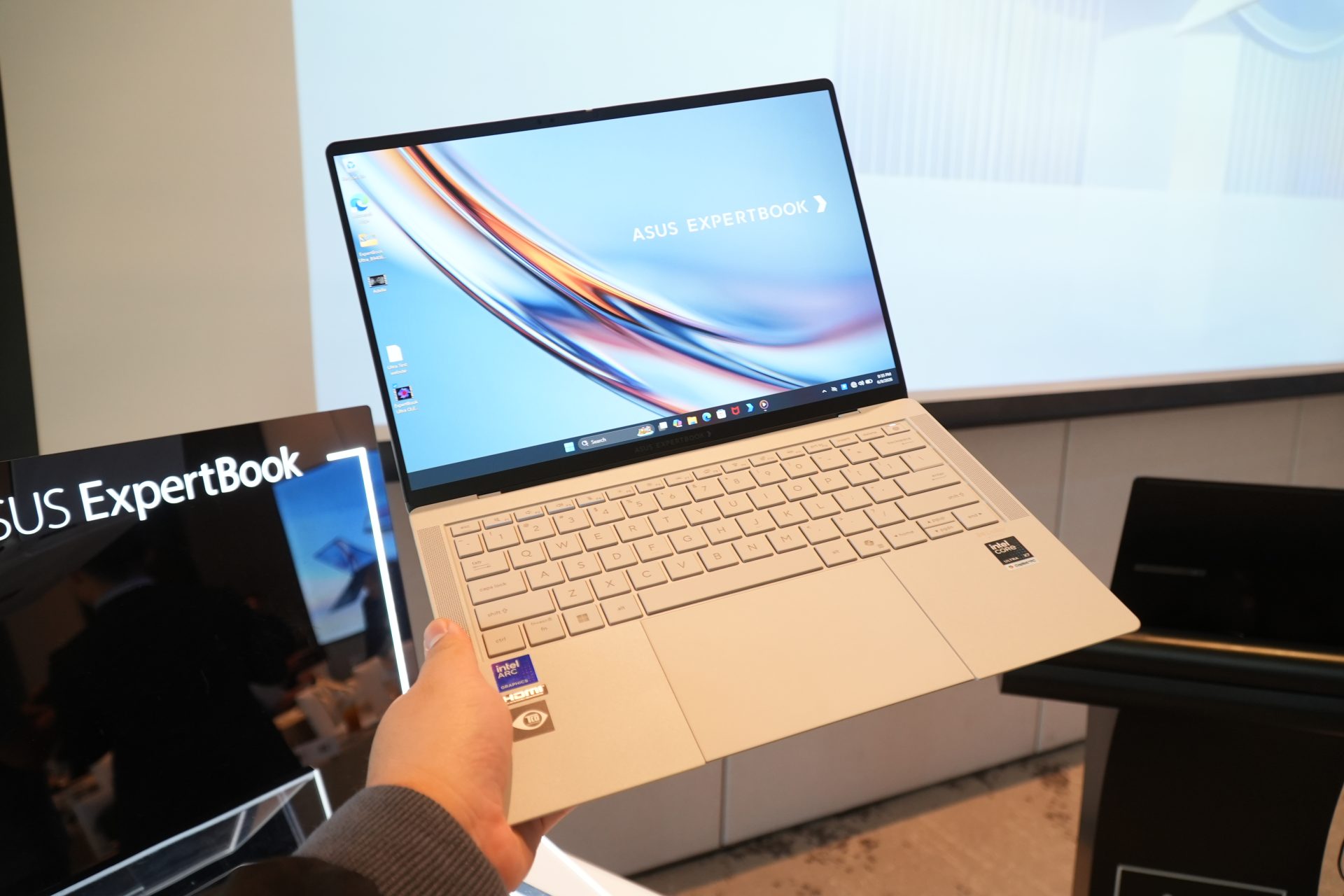ASUS ExpertBook Ultra B9406CAA Philippines