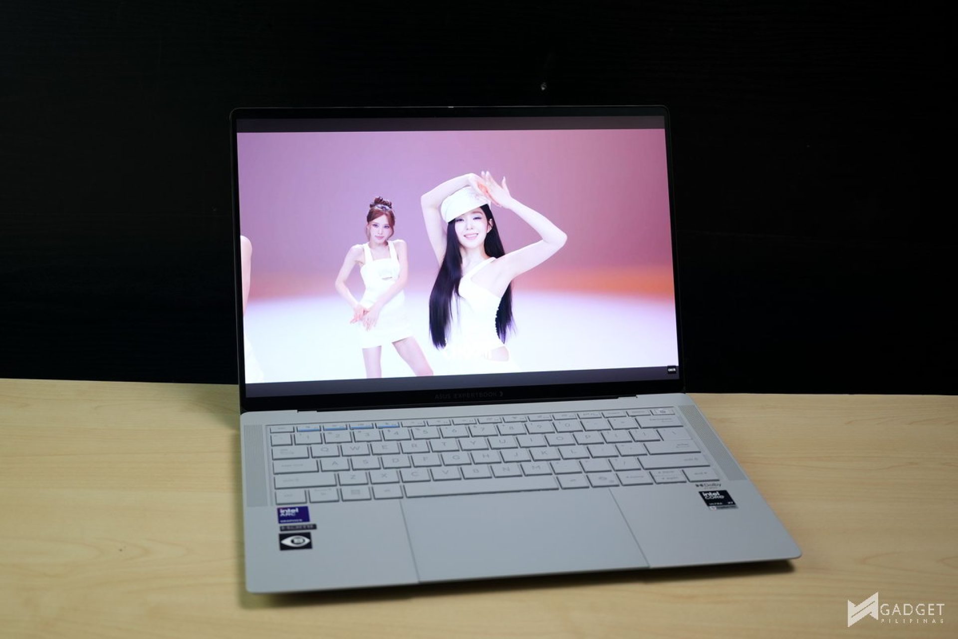 ASUS ExpertBook Ultra PH 049