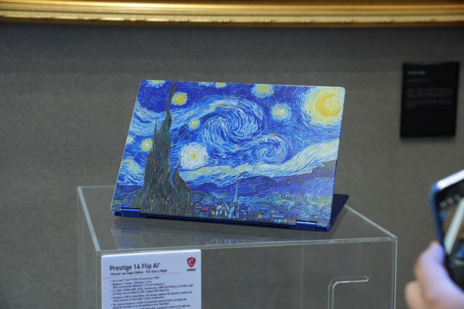 msi prestige 14 flip ai+ vincent van gogh edition ph 28