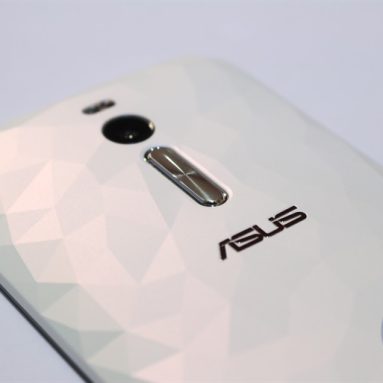 ASUS Zenfone 2 Deluxe Unboxing and Preview