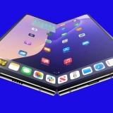 Apple Reportedly Targets 2026 Launch for Its Foldable iPhone 