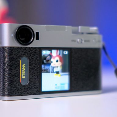 Fujifilm x half Brings Nostalgic Photography to the Digital Age