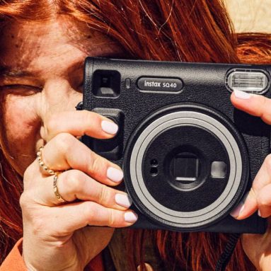 Fujifilm Instax SQ40 Launched with a Retro Design