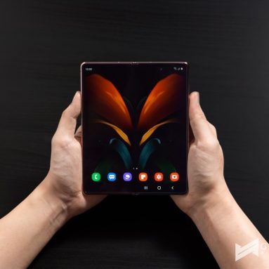 Samsung Galaxy Z Fold2 Elevates Productivity and Entertainment with Improved UI and Multitasking Features