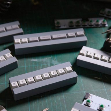 Google Japan Launches 165 cm Single-Row Gboard Bar Keyboard