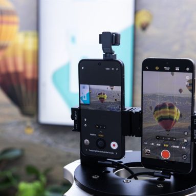 Here’s a Sneak Peek at HONOR’s Robot Phone