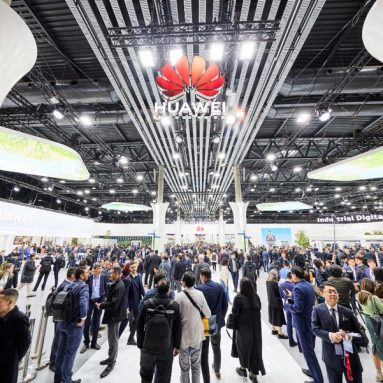HUAWEI Creates A “Tech Oasis” to Light Up MWC 2023