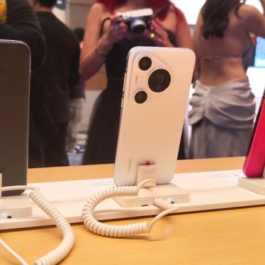 HUAWEI Pura 70 Series Immortalizes Moments of Time with Emotive Photo Narratives