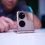 Huawei P50 Pocket Review: Flipping Fun!