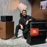 JBL Authentics Speaker Range and Spinner BT Turntable: A Retro Revival for the Modern Audiophile