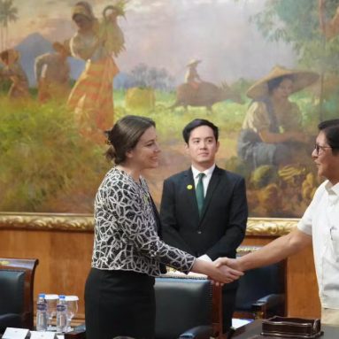 Marcos Meet with AWS Officials Over Possible PHP 300 Billion Digital Infrastructure Investment