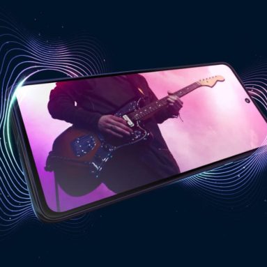 Moto G82 Launched with a 50MP OIS Camera