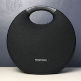 Review: Harman Kardon Onyx Studio 6 Bluetooth Speaker