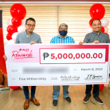 PLDT Awarded PHP 5 million to a Lucky Customer In Grand Giveaway Promo