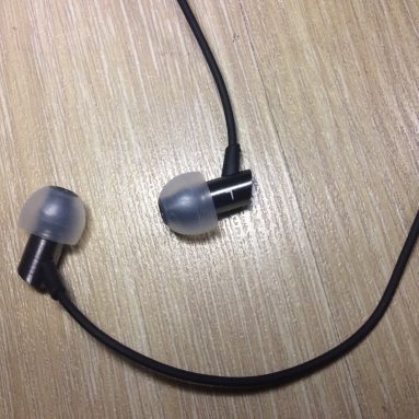RHA S500i Earphones Review: Sealed with a crisp
