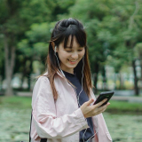 Smart Accelerates 5G Network Expansion, Promotes SIM and Device Upgrades