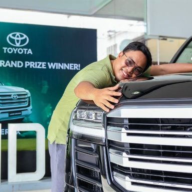 Cebuano Breadwinner Wins Brand New Car in Smart’s Holideals Promo