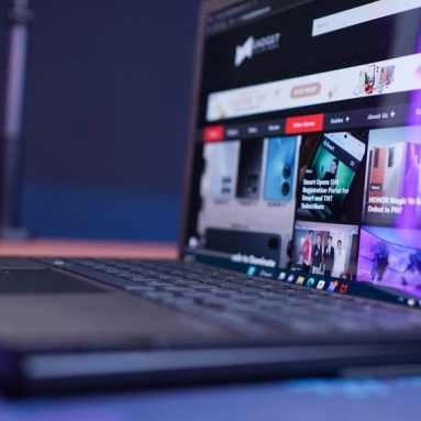 ASUS ZenBook 17 Fold OLED: An Important Piece of the Maturity of the Hybrid-Form-Factor Laptops