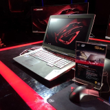 ASUS Launches the ROG GX800 Gaming Laptop: Kaby Lake Core i7 and GTX 1080s in SLI, all for PhP369,995