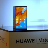 Here’s an Actual Photo of the Huawei Mate X