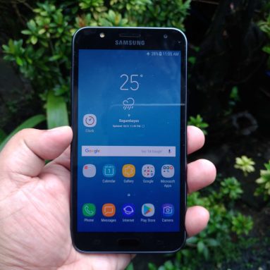 Samsung Galaxy J7 Core Review: Just Right