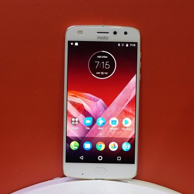 Here’s the New Moto Z2 Play with a Snapdragon 626 CPU