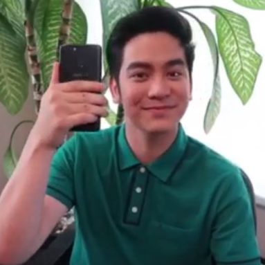 Is this the OPPO F5?