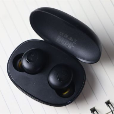 Unboxing and First Impressions: realme Buds Q