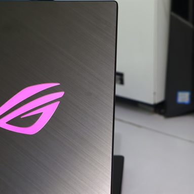 ASUS ROG Strix Scar II GL704GW Review