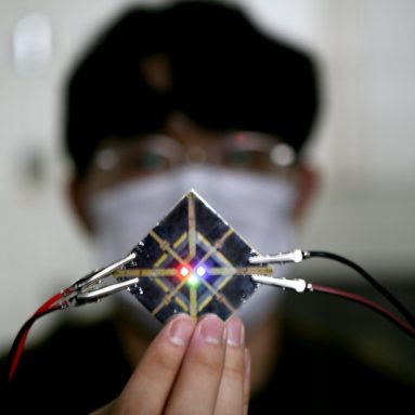 Samsung Reveals Details on New Energy-Efficient OLED in Galaxy S21 Ultra