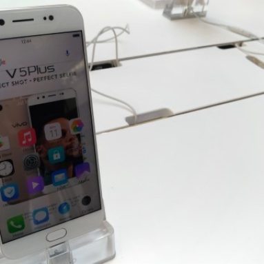 Vivo V5 Plus First Impressions: The New Mid-Range King?