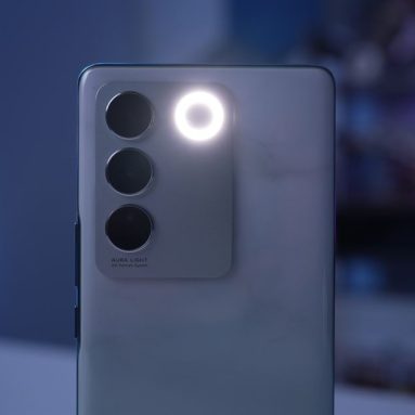 This Phone’s Aura Portrait Algorithm can Extend your Creativity