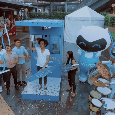 Take the Ultimate Selfie Challenge and Get a Vivo V7+!