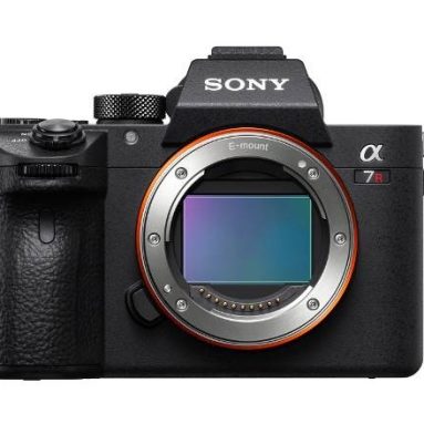Sony launches the α7RIII and the FE 24-105mm F4 G OSS in the Philippines